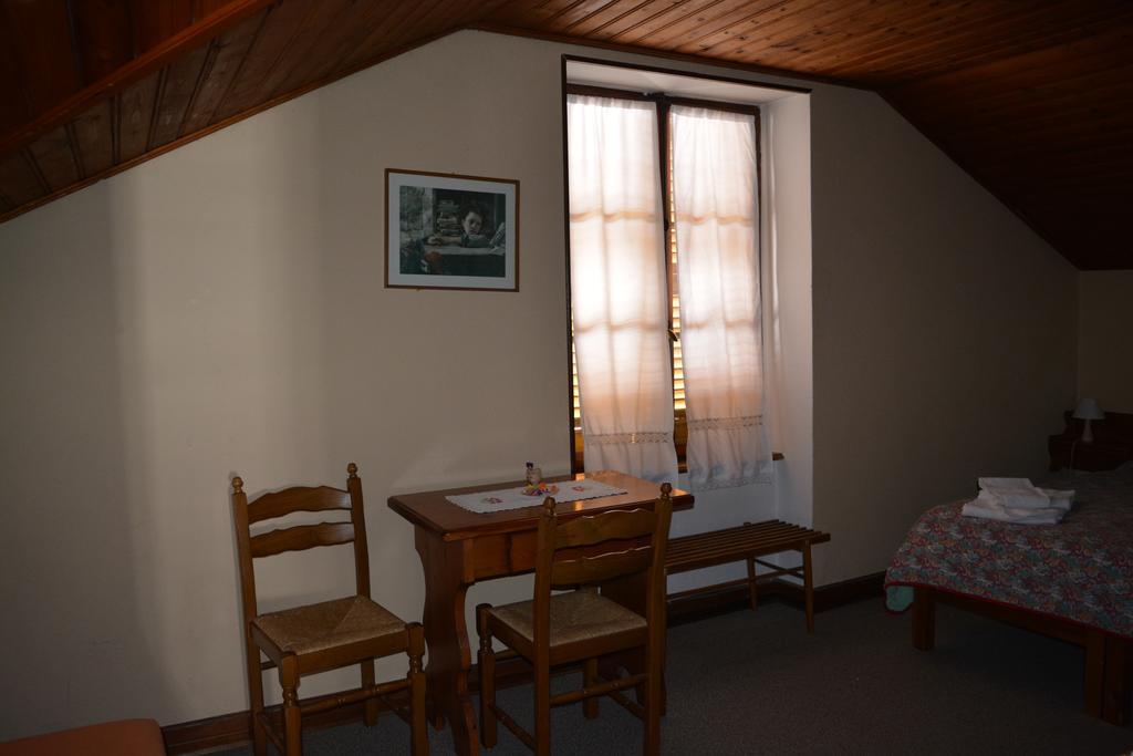Hotel Villa Tedaldi Gressoney-Saint-Jean Extérieur photo
