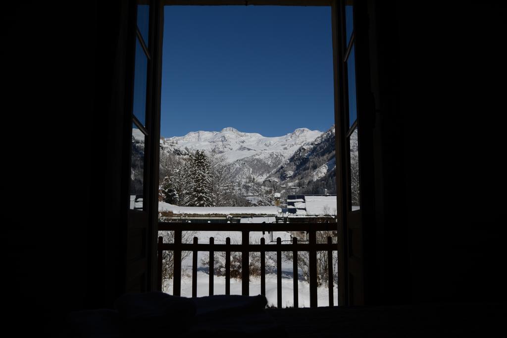 Hotel Villa Tedaldi Gressoney-Saint-Jean Extérieur photo