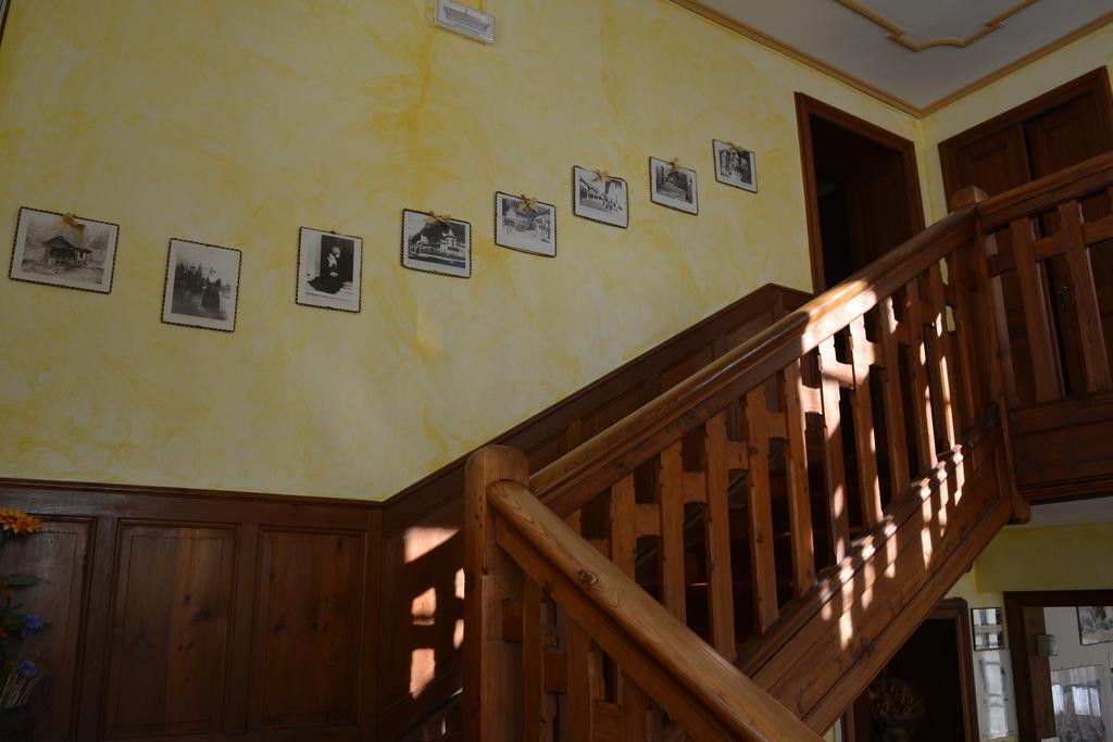 Hotel Villa Tedaldi Gressoney-Saint-Jean Extérieur photo